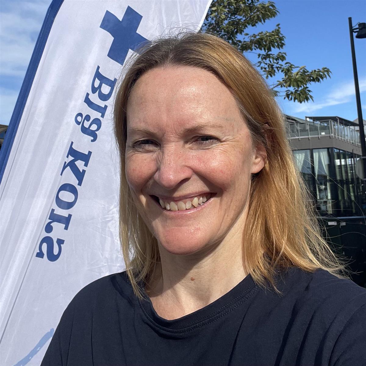 Anne Lovise Skailand, Blå Kors - Klikk for stort bilete